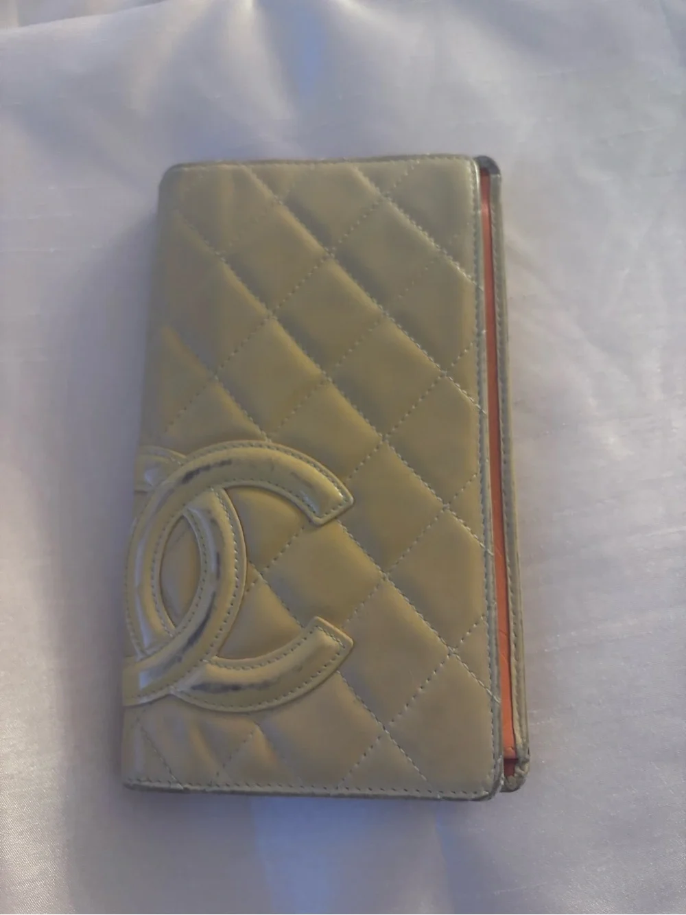 Quilted CC Logo Phone Wallet - Cream